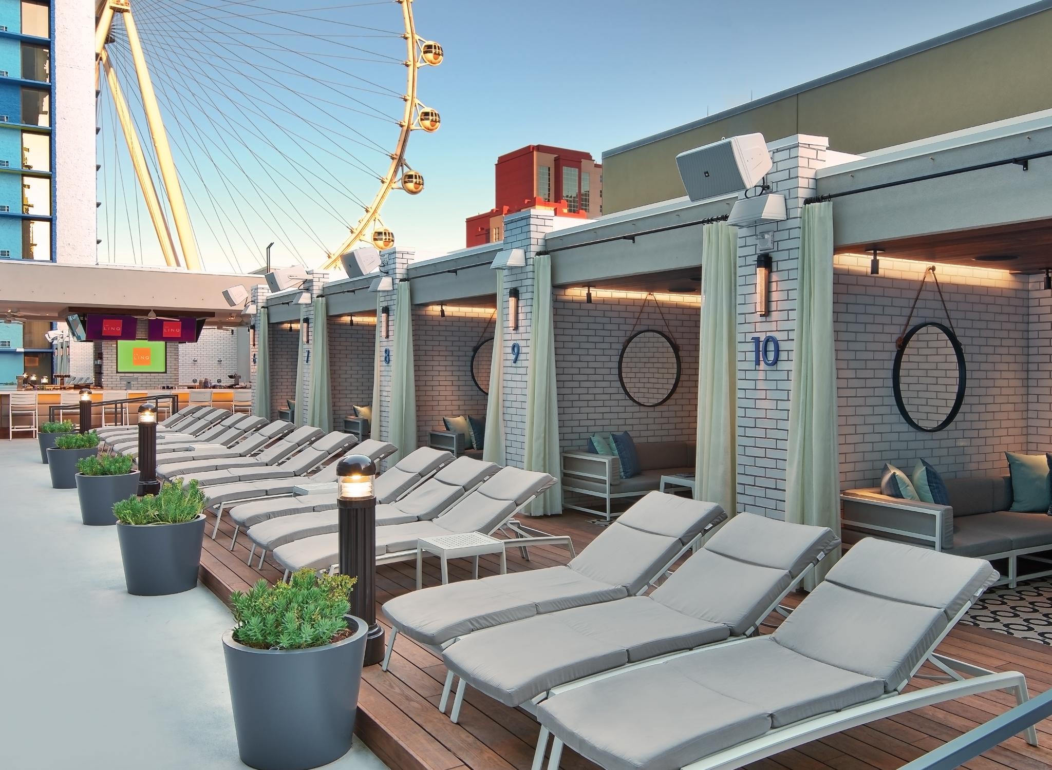 The Linq Hotel And Casino Las Vegas Esterno foto The rooftop lounge at the W Hollywood