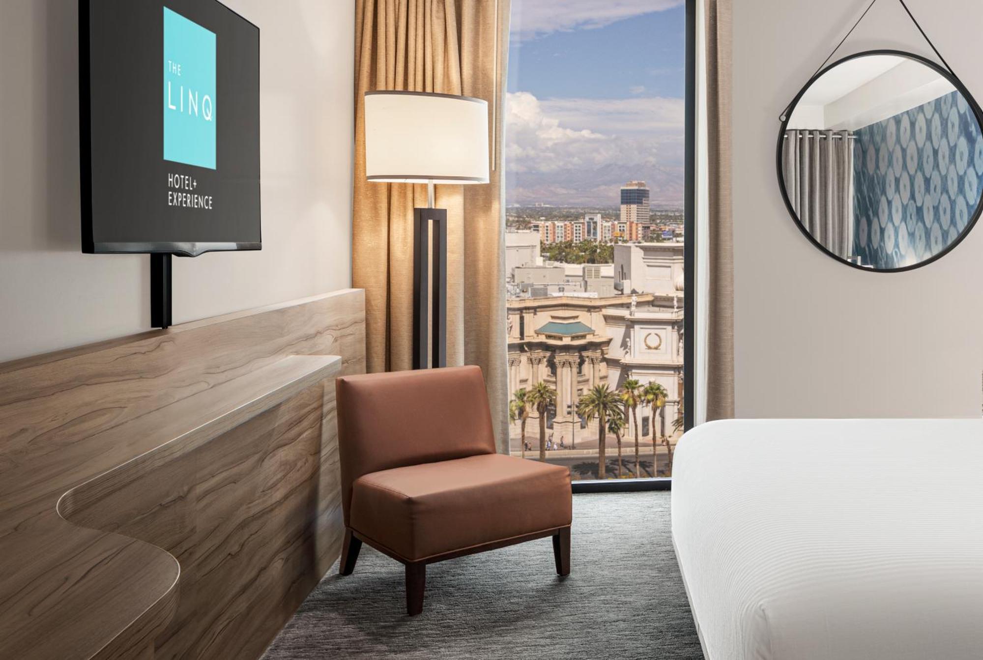 The Linq Hotel And Casino Las Vegas Esterno foto The LINO Hotel Experience